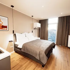 Nuva , Colonia Alemania